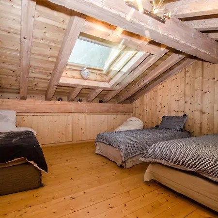 Ambre Apartment